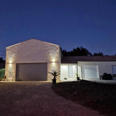 شقة La Grange De Karine Et Philippe La Clisse المظهر الخارجي الصورة